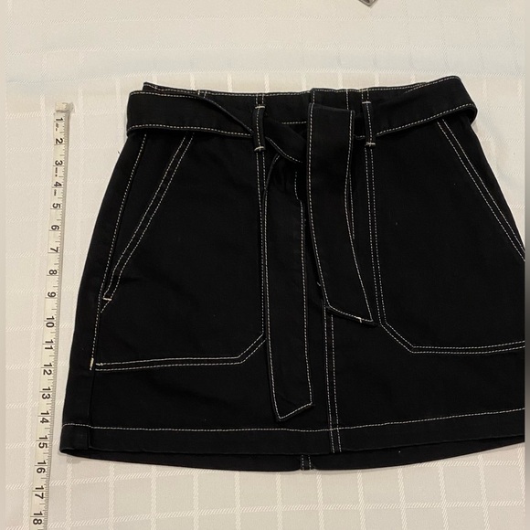 whimsigoth mini skirt TopShop Moto Black Denim Tie Belt SZ 6 - Picture 5 of 12